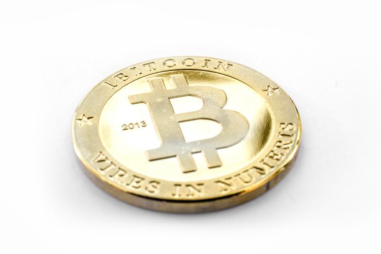 数字货币投资如何分散风险？比特派钱包5.2版本是关键